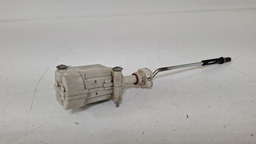 TRAVA PORTINHOLA VOLKSWAGEN GOLF 2000 A 2003