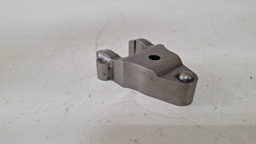 TRAVA BICO INJETOR NISSAN FRONTIER 2.5 2010 A 2014 (3) PRATEADO