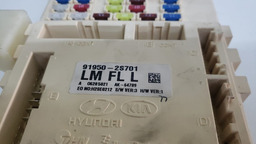 CAIXA FUSIVEL HYUNDAI IX35 2.0 2016 2017