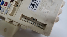 CAIXA FUSIVEL HYUNDAI IX35 2.0 2016 2017