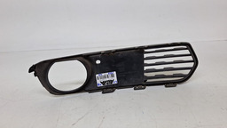 GRADE FAROL MILHA ESQUERDO BMW 118I 2014 2015 PRETO