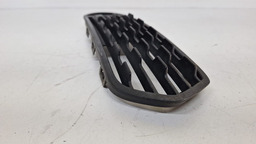 GRADE FAROL MILHA DIREITO BMW 118I 2014 2015 PRETO DIREITO