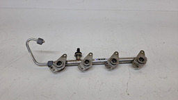 FLAUTA COMBUSTIVEL MERCEDES GLA 200 1.6 TURBO 2014/2020 (1)