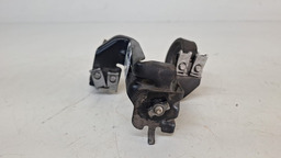 SUPORTE BOMBA DAGUA AUXILIAR RENAULT MASTER 2.3 2019 PRETO