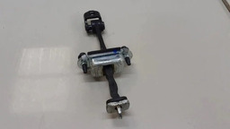 LIMITADOR PORTA DIANTEIRA ESQUERDA FORD KA 2018 ORIGINAL PRATEADO