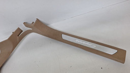 SOLEIRA PORTA DIANTEIRA ESQUERDA PORSCHE CAYENNE 2018 2029 DOURADO