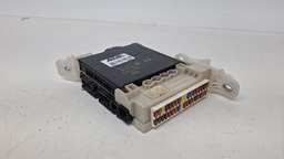 MODULO CENTRAL BCM FUSIVEL TOYOTA COROLLA 2.0 2020 A 2023