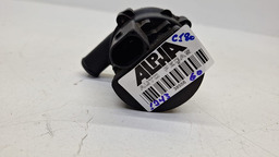 BOMBA DAGUA AUXILIAR MERCEDES C180 C200 2.0 2014 2015 2016