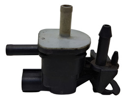 VALVULA CANISTER TOYOTA COROLLA 1.8 2014 (1)