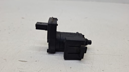 VALVULA SOLENOIDE MERCEDES C180 C200 1.8 2014 2015