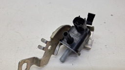 VALVULA CANISTER TOYOTA YARIS 1.5 2018 A 2022 (1)