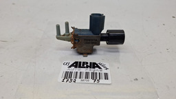 VALVULA SOLENOIDE VACUO TOYOTA HILUX 3.0 2006 A 2014 (1)