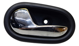 Maçaneta Interna Dianteiro D. Renault Sandero 2017 Prateado Dianteira