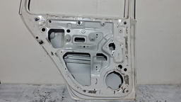 PORTA TRASEIRA ESQUERDA VW SPACECROSS 2011 A 2017COM DETALHE ESQUERDO BRANCO