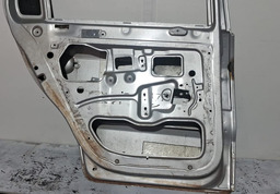PORTA TRASEIRA ESQUERDA VW GOL G5/G6/G7 2008 A 2019 DETALHE ESQUERDO PRATEADO