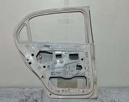 PORTA TRASEIRA ESQUERDA VW GOL G5/G6/G7 2008 A 2019 DETALHE ESQUERDO BRANCO