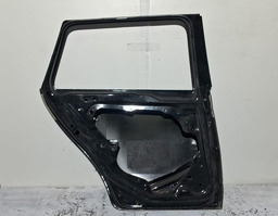 PORTA TRASEIRA ESQUERDA VW GOLF VI 5K 2008 A 2013COM DETALHE ESQUERDO PRETO