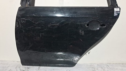 PORTA TRASEIRA ESQUERDA VW GOLF VI 5K 2008 A 2013COM DETALHE ESQUERDO PRETO