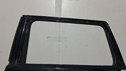 PORTA TRASEIRA ESQUERDA VW GOLF VI 5K 2008 A 2013COM DETALHE ESQUERDO PRETO