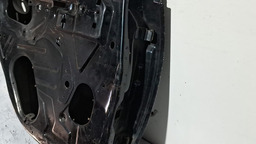 PORTA TRASEIRA ESQUERDA GM CELTA 2000 A 2014 COM DETALHE ESQUERDO PRETO