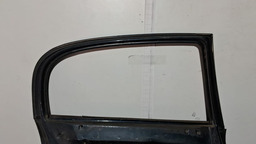 PORTA TRASEIRA ESQUERDA GM ASTRA 1999 A 2012 COM DETALHE ESQUERDO PRETO