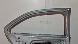 PORTA TRASEIRA ESQUERDA GM ONIX/PRISMA 2013 A 2019 DETALHE ESQUERDO PRATEADO