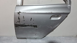 PORTA TRASEIRA ESQUERDA GM ONIX/PRISMA 2013 A 2019 DETALHE ESQUERDO PRATEADO