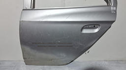 PORTA TRASEIRA ESQUERDA GM ONIX/PRISMA 2013 A 2019 DETALHE PRATEADO