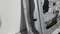 PORTA DIANTEIRA ESQUERDO CHERY QQ 2011 A 2014 COM DETALHE ESQUERDA PRATEADO