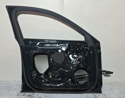 PORTA DIANTEIRA ESQUERDO AUDI A3 2014 A 2020 COM DETALHE PRETO