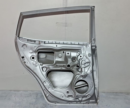 PORTA TRASEIRA ESQUERDA TOYOTA YARIS HATCH 2019 A 2023  ESQUERDO