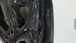 PORTA TRASEIRA ESQUERDA HONDA CITY 2008 A 2014 COM DETALHE ESQUERDO PRETO