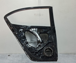 PORTA TRASEIRA ESQUERDA HONDA CITY 2008 A 2014 COM DETALHE ESQUERDO PRETO