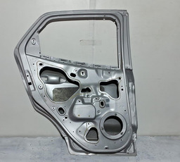 PORTA TRASEIRA ESQUERDA FORD ECOSPORT 2013 A 2022 C/DETALHE ESQUERDO PRATEADO