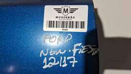 PORTA TRASEIRA ESQUERDA FORD NEW FIESTA 2012 A 2017 DETALHE ESQUERDO AZUL