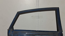 PORTA TRASEIRA ESQUERDA FORD NEW FIESTA 2012 A 2017 DETALHE ESQUERDO AZUL