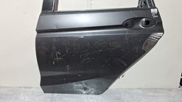 PORTA TRASEIRA ESQUERDA HONDA FIT 2015 A 2021 COM DETALHE ESQUERDO PRETO