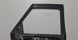 PORTA TRASEIRA ESQUERDA FORD ESCORT 1994 A 2002 COM DETALHE ESQUERDO PRETO