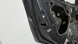 PORTA TRASEIRA ESQUERDA FORD ECOSPORT 2013 A 2022 C/DETALHE ESQUERDO PRETO