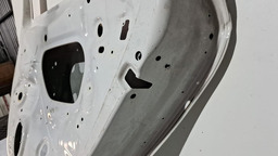 PORTA TRASEIRA DIREITA VW VIRTUS 2017 A 2024 COM DETALHE DIREITO BRANCO