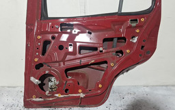 PORTA TRASEIRA DIREITA FIAT UNO VIVACE 2011 A 2019 C/DETALHE DIREITO VERMELHO