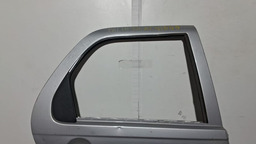 PORTA TRASEIRA DIREITA FIAT PALIO 2008 A 2013 COM DETALHE DIREITO PRATEADO