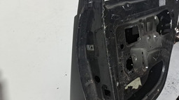 PORTA TRASEIRA DIREITA VW GOL G5/G6/G7 2008 A 2019 C/DETALHE DIREITO PRETO