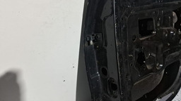 PORTA TRASEIRA DIREITA VW GOL G5/G6/G7 2008 A 2019 C/DETALHE DIREITO PRETO