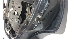 PORTA TRASEIRA DIREITA CITROEN C3 2002 A 2013 COM DETALHE DIREITO PRETO