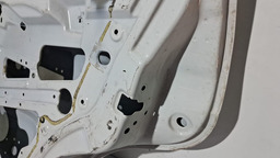 PORTA TRASEIRA DIREITA FIAT UNO VIVACE 2011 A 2019 C/DETALHE DIREITO BRANCO