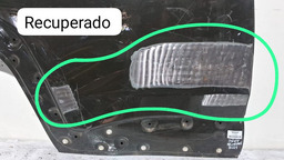 PORTA TRASEIRA DIREITA JEEP RENEGADE 2016 A 2024 COM DETALHE DIREITO PRETO