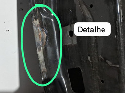 PORTA TRASEIRA DIREITA JEEP RENEGADE 2016 A 2024 COM DETALHE DIREITO PRETO