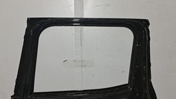 PORTA TRASEIRA DIREITA JEEP RENEGADE 2016 A 2024 COM DETALHE DIREITO PRETO