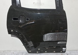 PORTA TRASEIRA DIREITA JEEP RENEGADE 2016 A 2024 COM DETALHE DIREITO PRETO